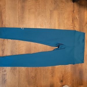 Never worn DAE leggings